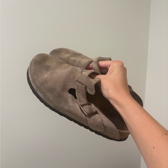 Birkenstock Bostons - Picture 1 of 3